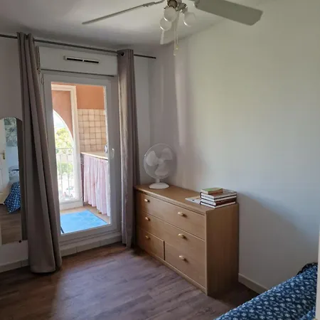 Bel 2 Pieces A Port Apartman *
