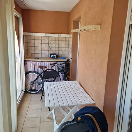 Appartement Bel 2 Pieces A Port *